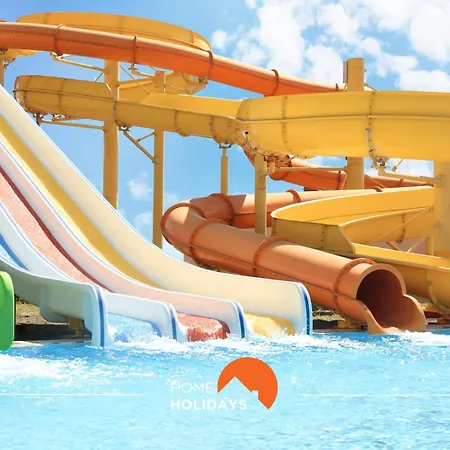 #199 Flamingo Pool & Views *