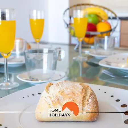 #199 Flamingo 1108 By Holidays Apartmán