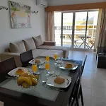 #199 Flamingo Pool & Views 波尔蒂芒