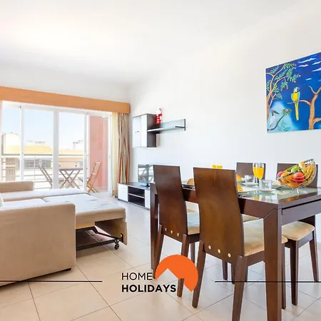 #199 Flamingo Pool & Views Apartment Portimao